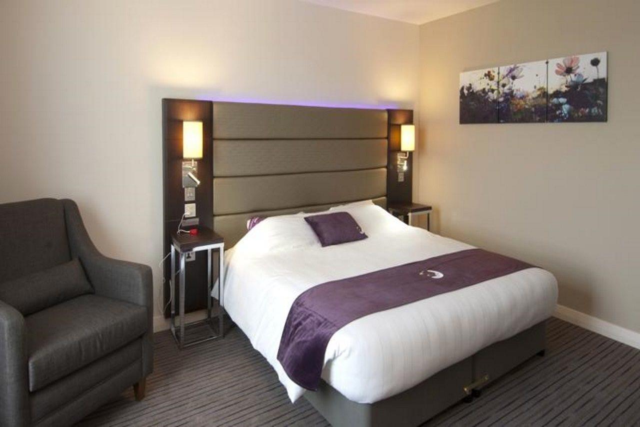 Premier Inn Inverness East Exterior photo